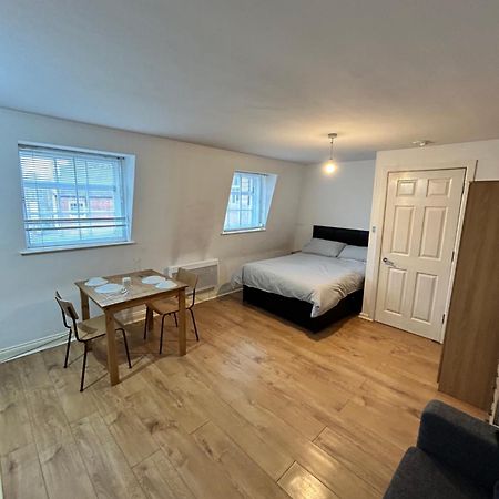 Leicester Studio At City Centre With Free Parking Buitenkant foto