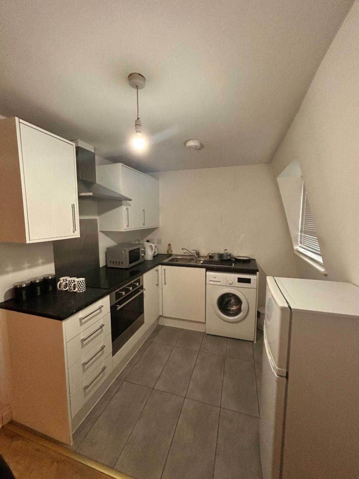 Leicester Studio At City Centre With Free Parking Buitenkant foto